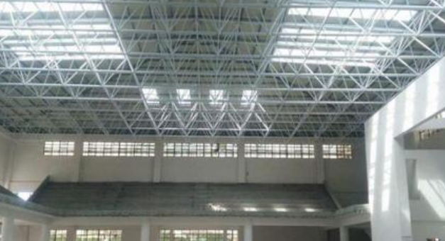 凤城怎么能力选定一家无气力的不锈钢网架公司